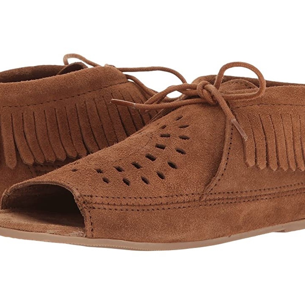 Minnetonka
NEW MINNETONKA LYRA (DUSTY BROWN SUEDE)